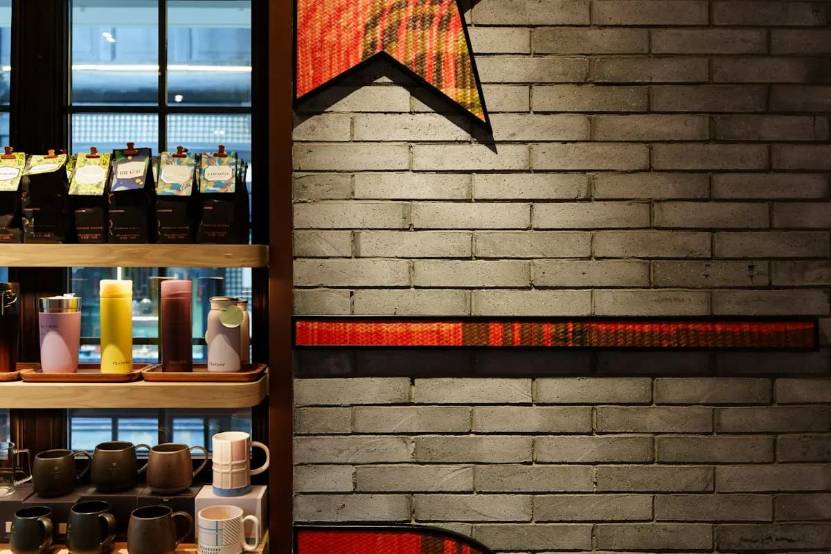 Pearl Lagoon Retail Podium